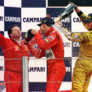 Monza siege sind die sch__nsten Schumi gewinnt und steht zum ersten mal mit ralf auf dem podest er wird 3ter bild6.jpg