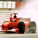 schumi gewinnt bei europa grandprix auf dem n__rnburg ring regen setzte ein und er kobeide mclaren hinter sich lassen3.jpg