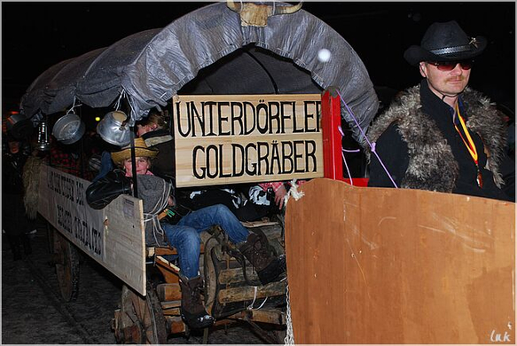 20100212_nachtumzug_bezau_039_bwn.JPG