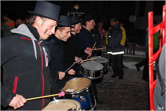 20100212_nachtumzug_bezau_047_bwn.JPG