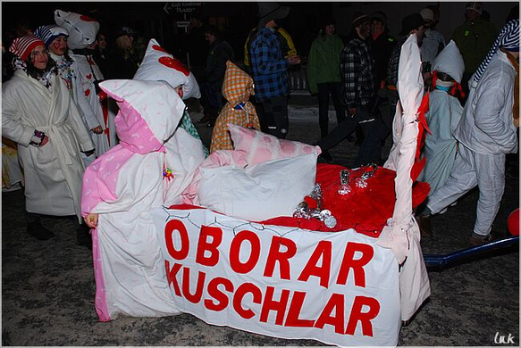20100212_nachtumzug_bezau_050_bwn.JPG