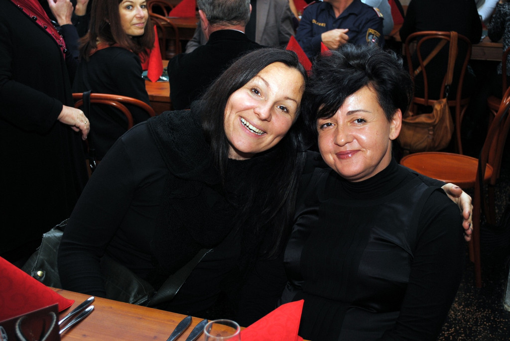 __AMTC Ladys_JPG-1353701895