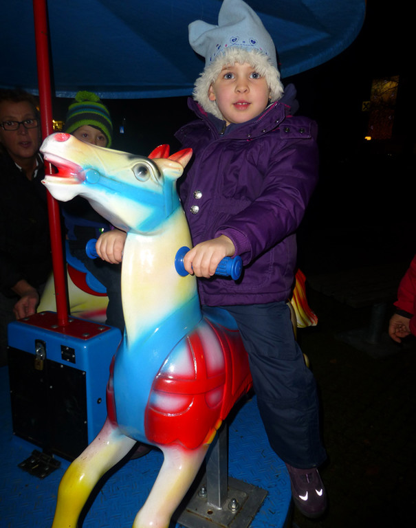 Licht5Karussell_jpg-1353882689