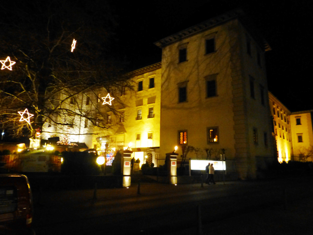 Licht10bPalast_jpg-1353882770