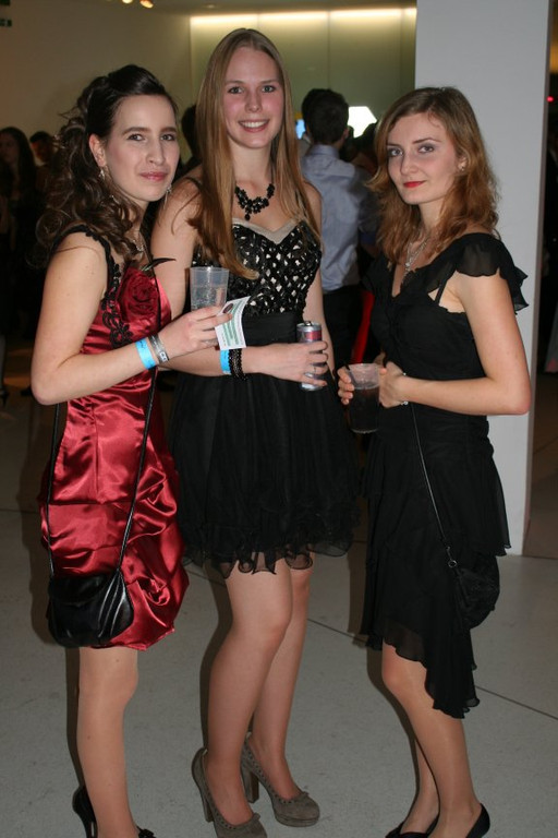 img_9484_jpg-1353909859