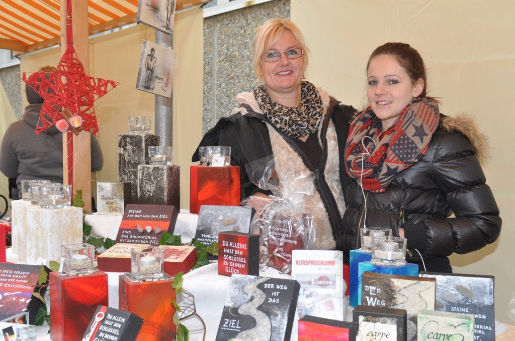 WeihnachtsmarktAltach135.JPG