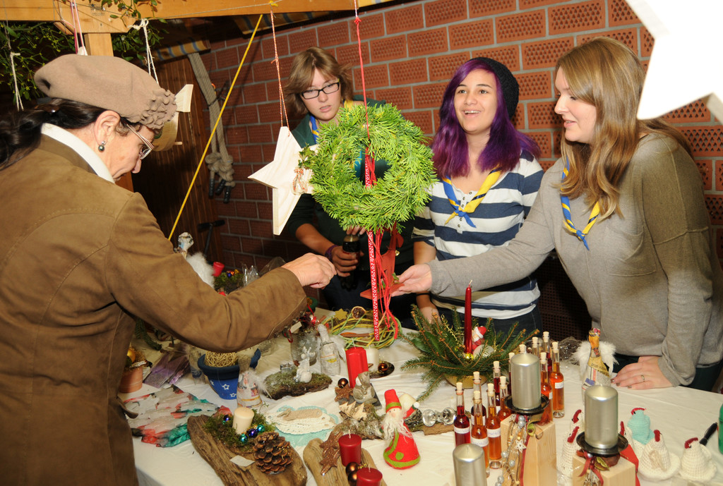 Adventmarkt Fu__ach 25-11-2012 60_jpg-1353941186