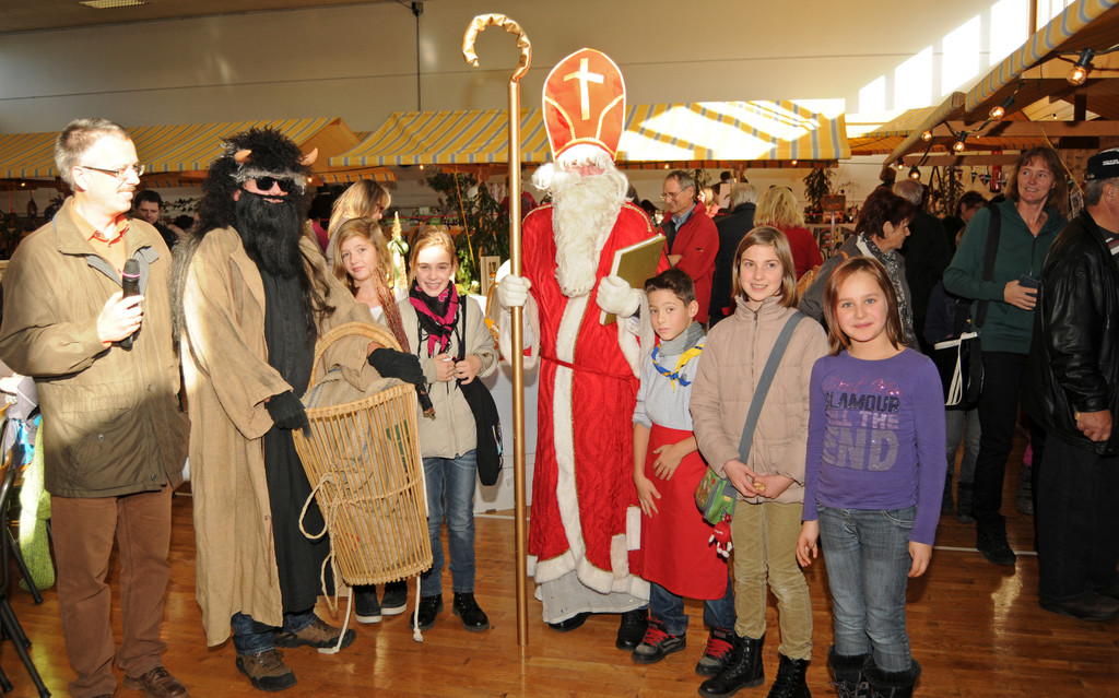 Adventmarkt Fu__ach 25-11-2012 100_jpg-1353941509