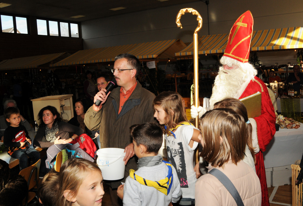 Adventmarkt Fu__ach 25-11-2012 102_jpg-1353941533
