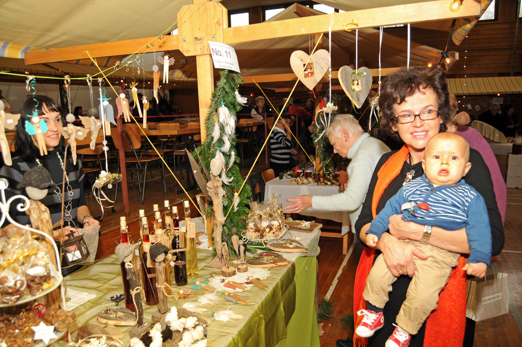 Adventmarkt Fu__ach 25-11-2012 134_jpg-1353941954