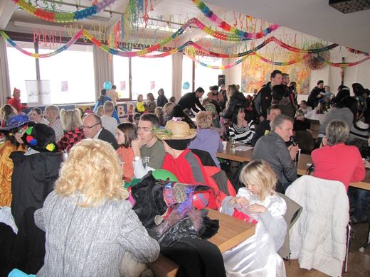 koe-Kinderfaschingsumzug-2010 135.jpg