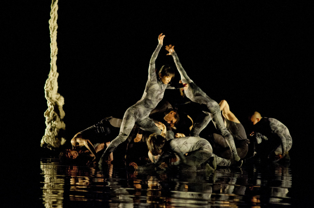 06 Yo Gee Ti ___Michel Cavalca_jpg-1354014933