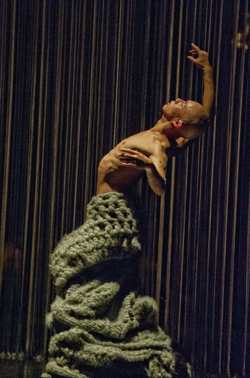 15 Yo Gee Ti ___Michel Cavalca_jpg-1354015055