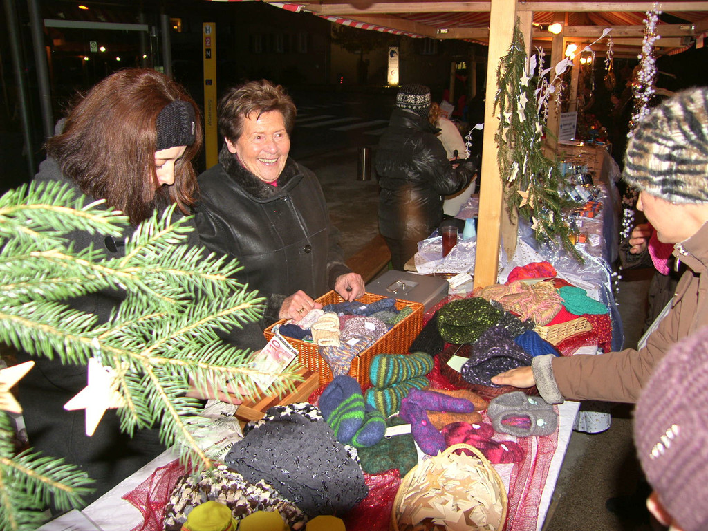 SH106378_JPG-1354091409