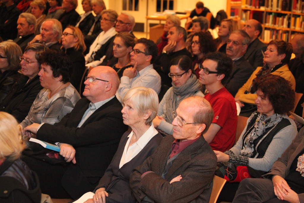 KOE_Buchpr__sentation Rheticus-Kinderdorf 10_jpg-1354190650
