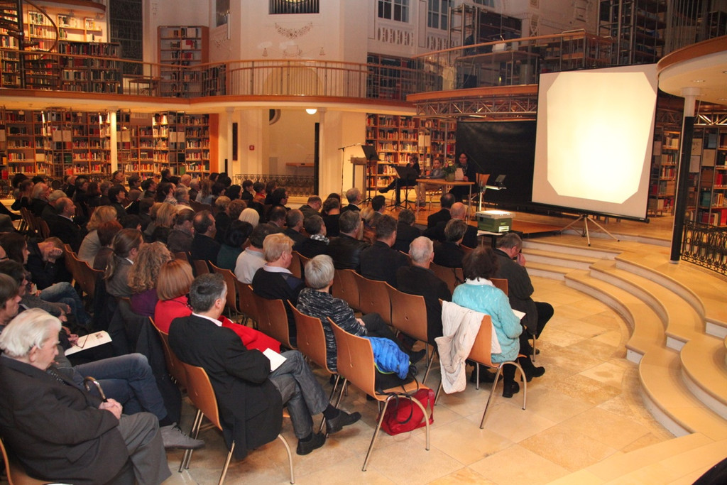 KOE_Buchpr__sentation Rheticus-Kinderdorf 17_jpg-1354190692