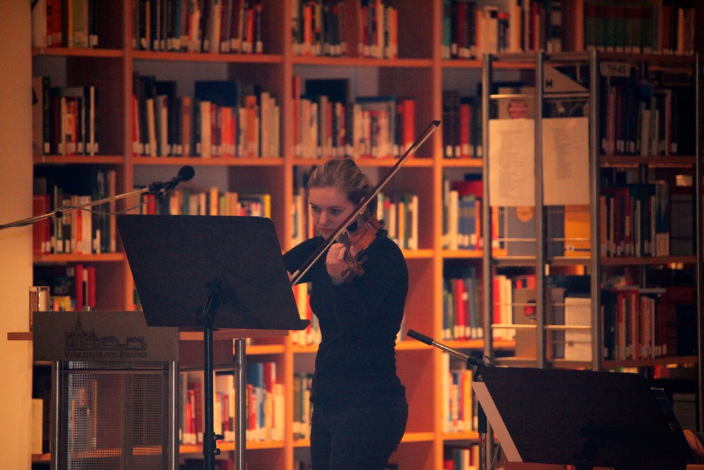KOE_Buchpr__sentation Rheticus-Kinderdorf 20_jpg-1354190709
