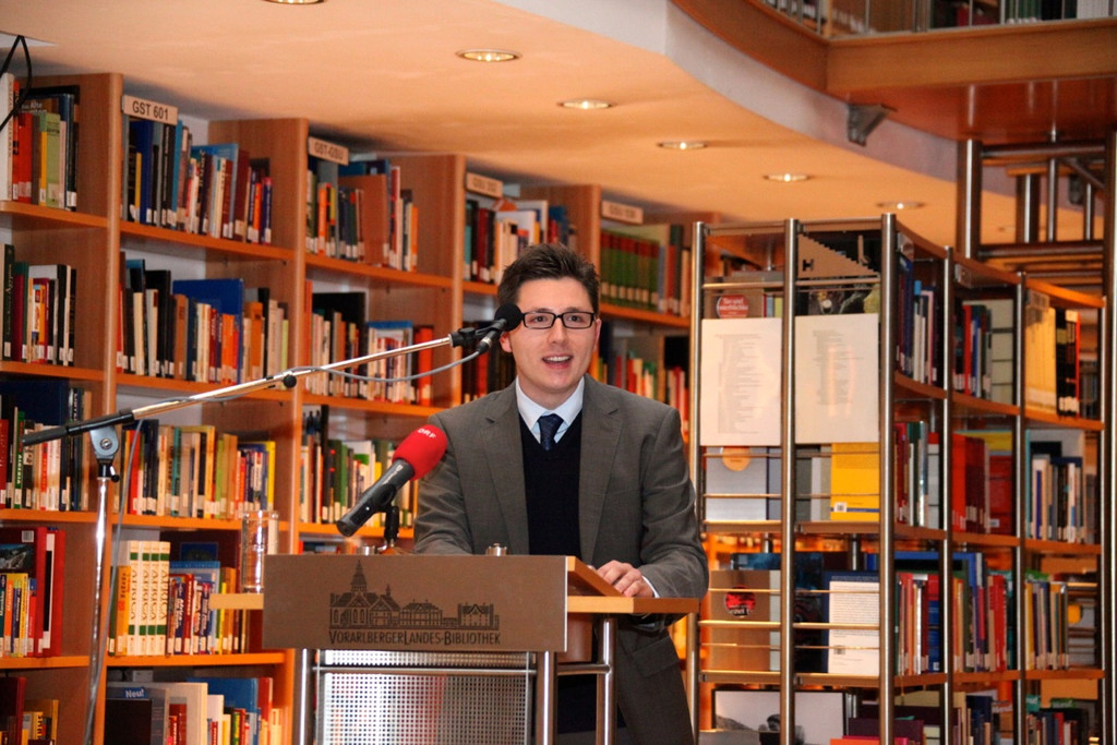 KOE_Buchpr__sentation Rheticus-Kinderdorf 21_jpg-1354190715