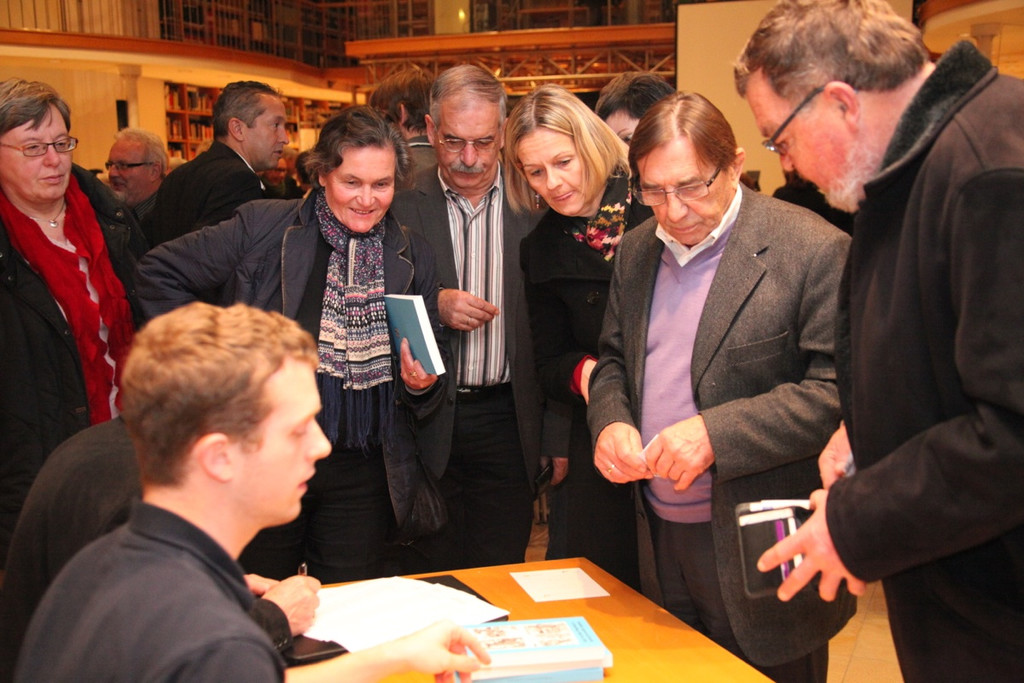 KOE_Buchpr__sentation Rheticus-Kinderdorf 23_jpg-1354190735