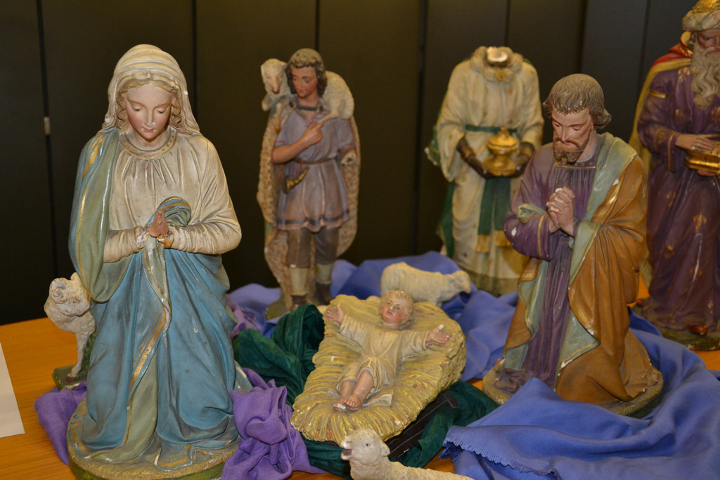 Krippenfiguren_Renovierung_VHotz _2__JPG-1354262216