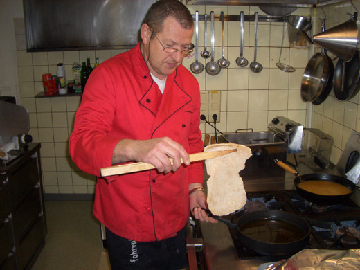 CIMG5594_JPG-1354346123