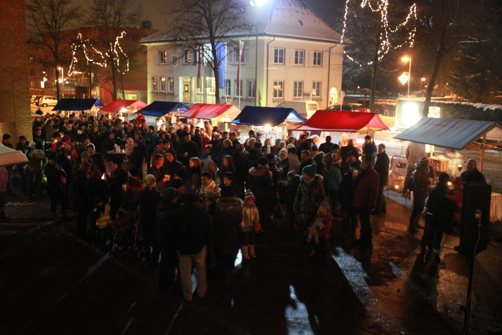 Adventmarkt Roter Platz 2012 _17__jpg-1354441276