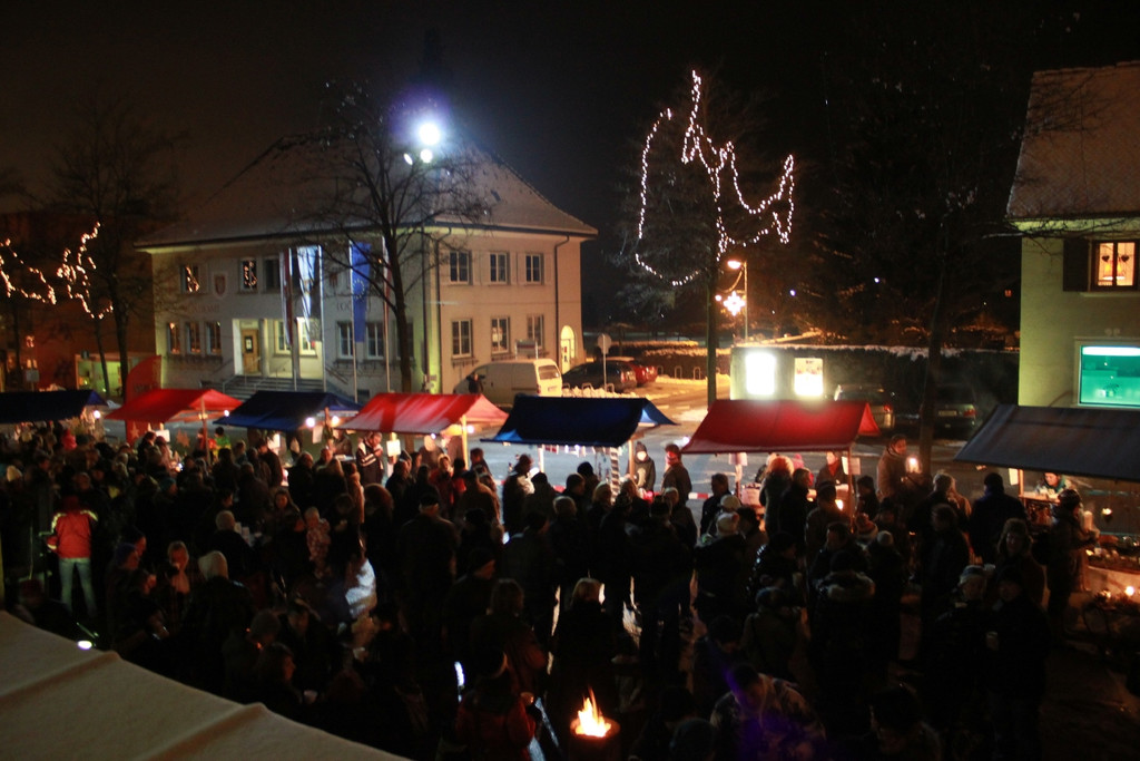 Adventmarkt Roter Platz 2012 _16__jpg-1354441271