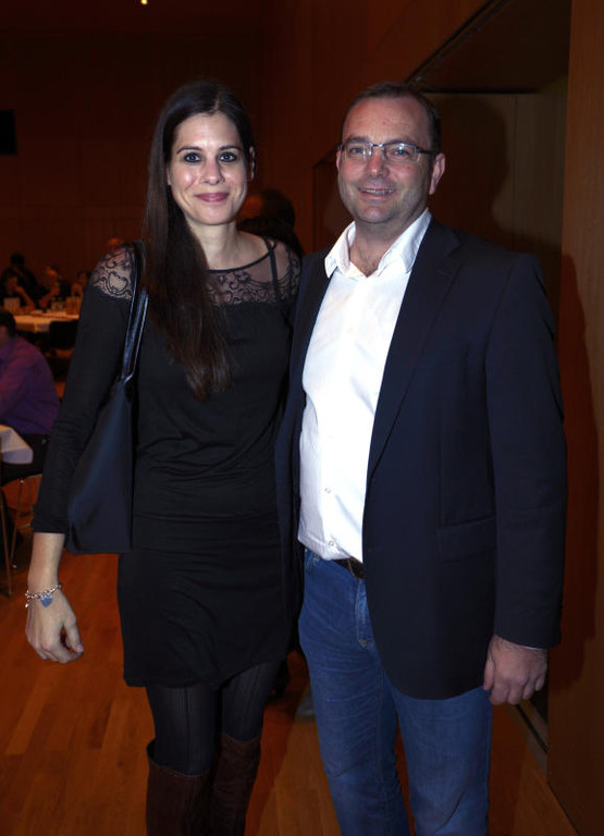 file67qupa2029517exgljts_jpg-1354447224