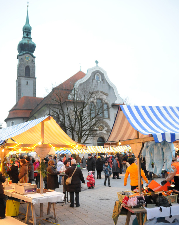 Adventmarkt H__chst 01-12-2012 1_jpg-1354451894
