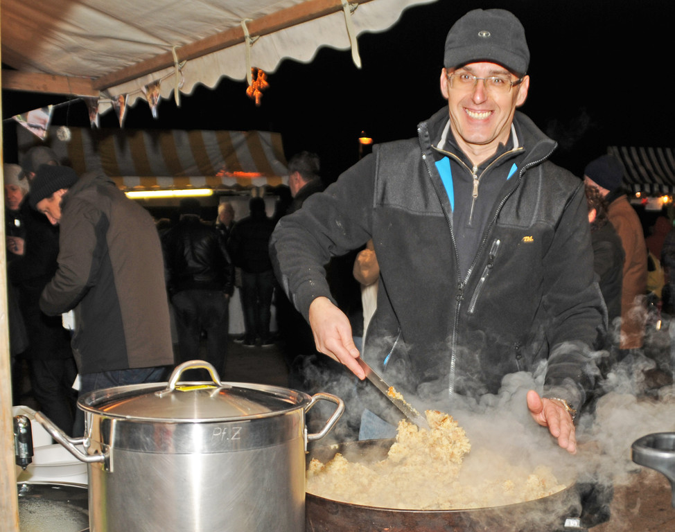 Adventmarkt H__chst 01-12-2012 71_jpg-1354452119