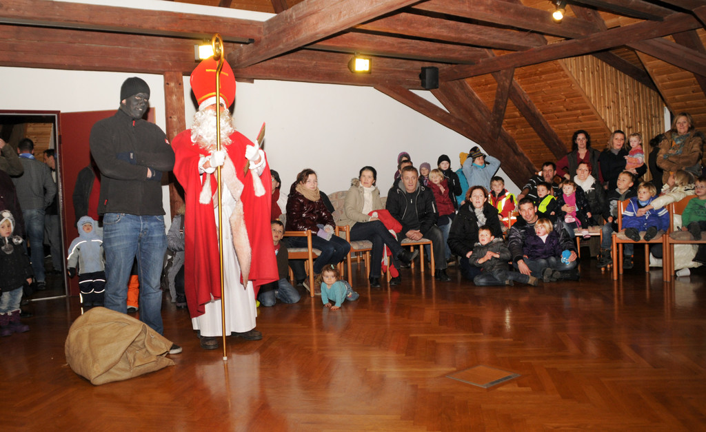 Adventmarkt H__chst 01-12-2012 95_jpg-1354452186