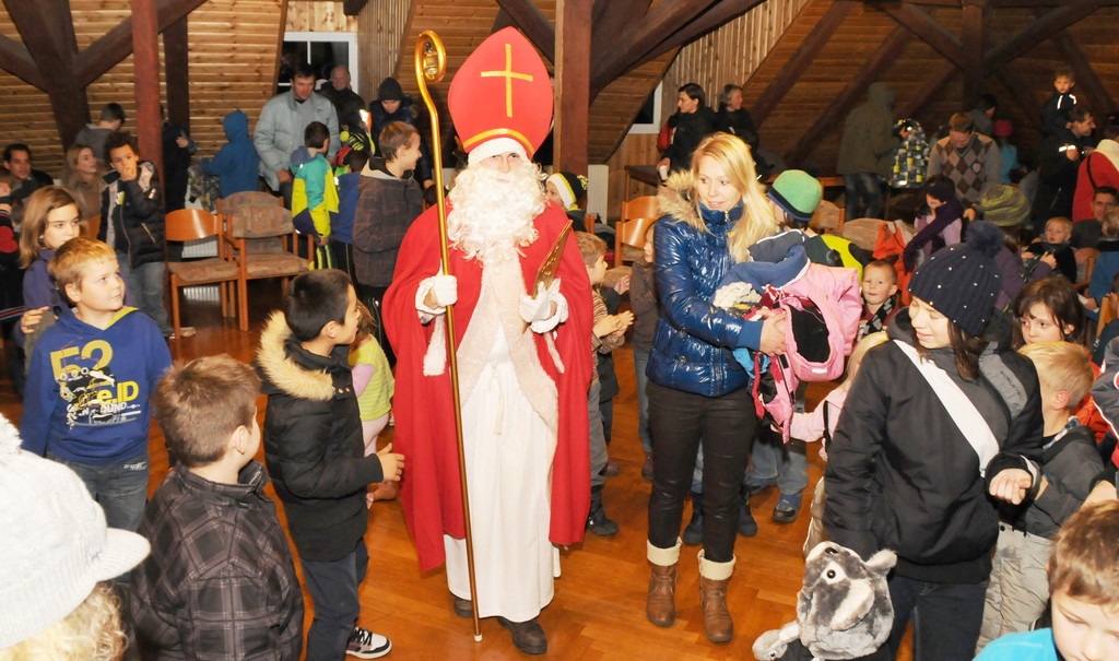 Adventmarkt H__chst 01-12-2012 107_jpg-1354452229