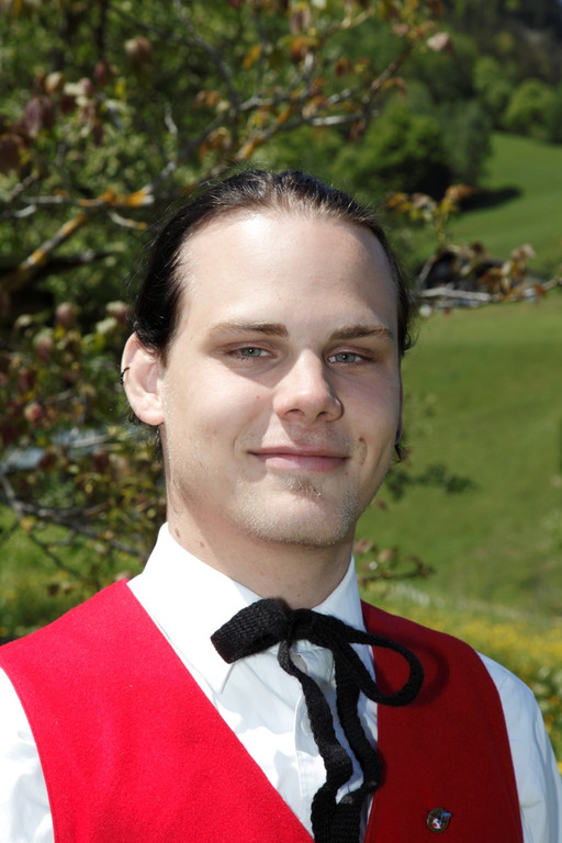 Dominic Zugg.jpg