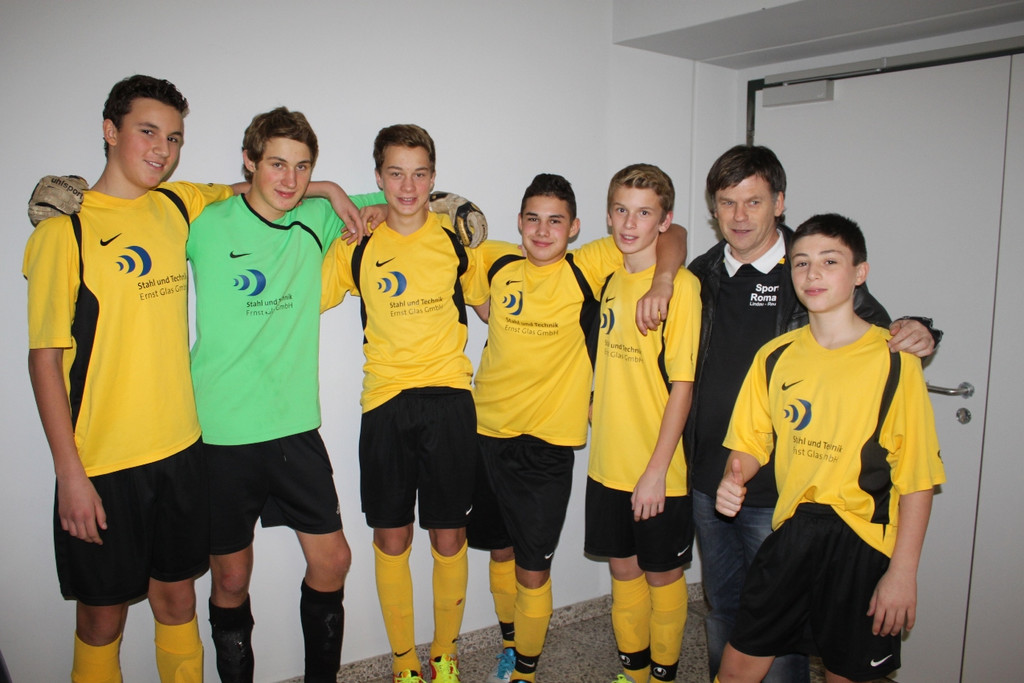 Fussball Nachwuchs HALLE Team U 15 02-12-2012 _18__jpg-1354468885