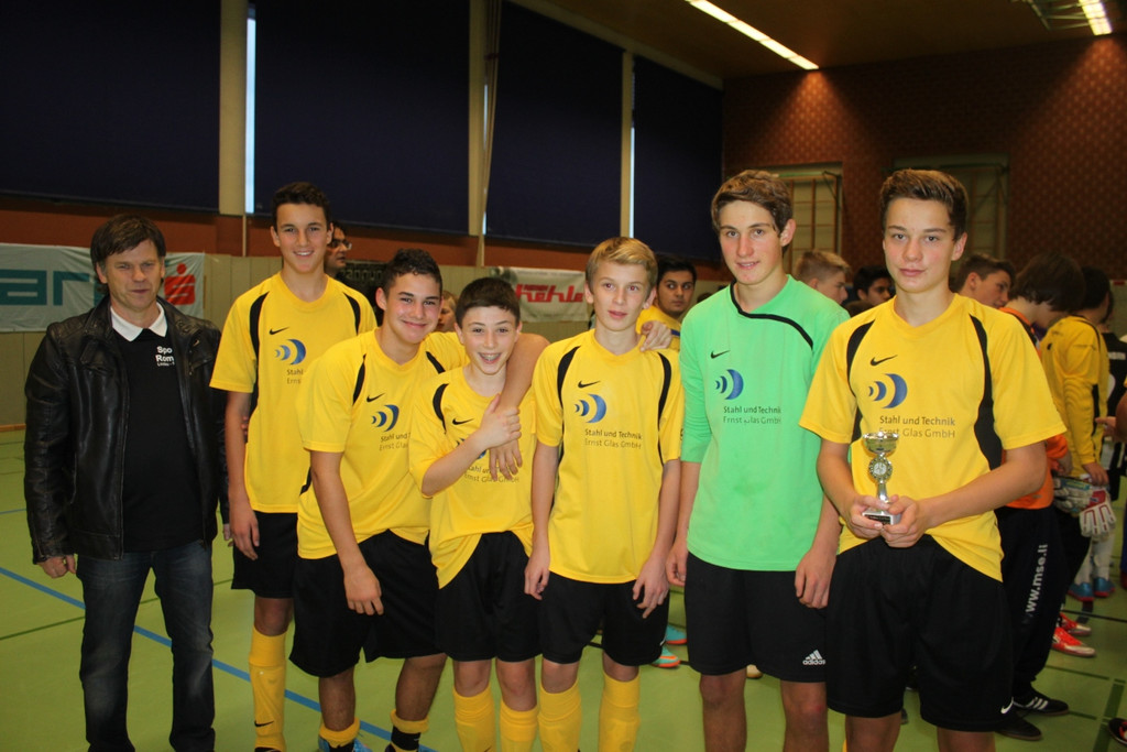Fussball Nachwuchs HALLE Team U 15 02-12-2012 _31__jpg-1354468936
