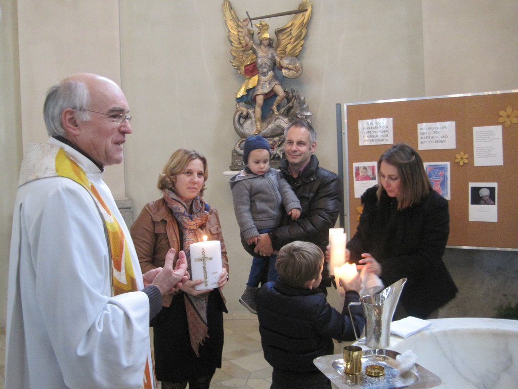Taufen 008 - Kopie_JPG-1354484590