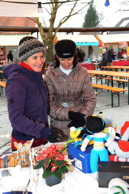 WeihnachtsmarktMaeder 163.JPG
