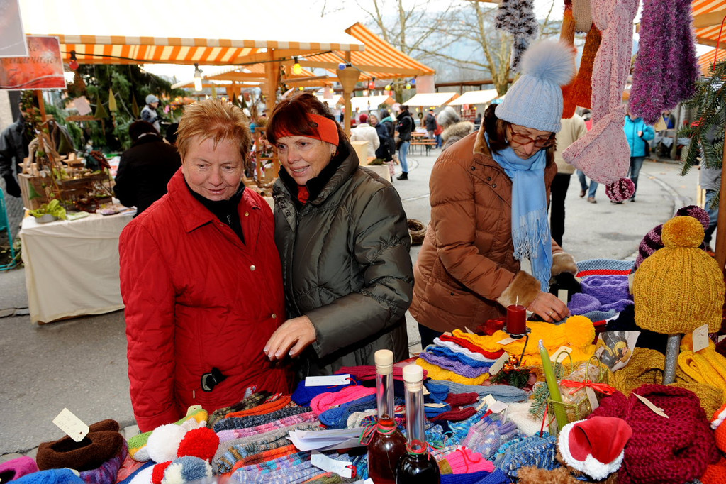 WeihnachtsmarktMaeder 220.JPG