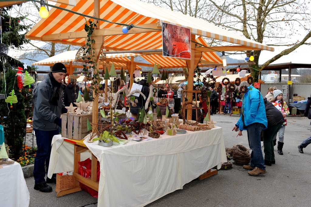WeihnachtsmarktMaeder 249.JPG