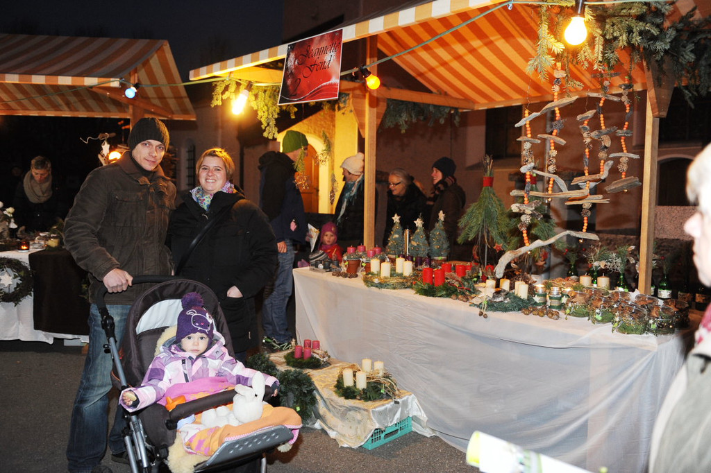 WeihnachtsmarktMaeder 387.JPG