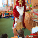 Der Nikolaus zu Gast im Kindergarten Gisingen