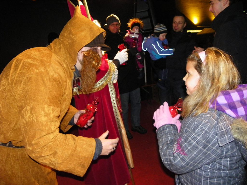 108_1819_jpg-1354837327