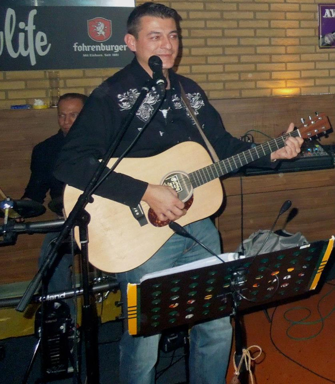 Lowlife004_jpg-1355081528