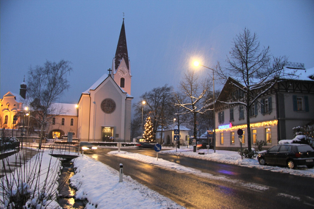 01_JPG-1355158453