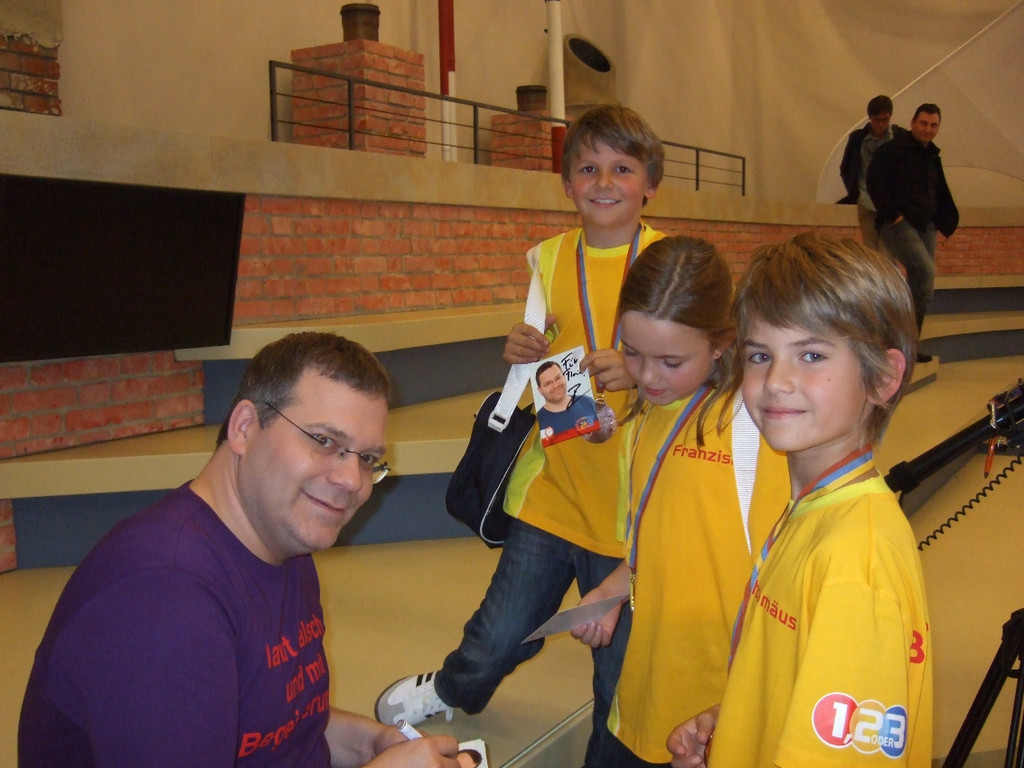B Volksschule 1 2 oder 3 Klasse 4a Okt 2012 _2__JPG-1355575217