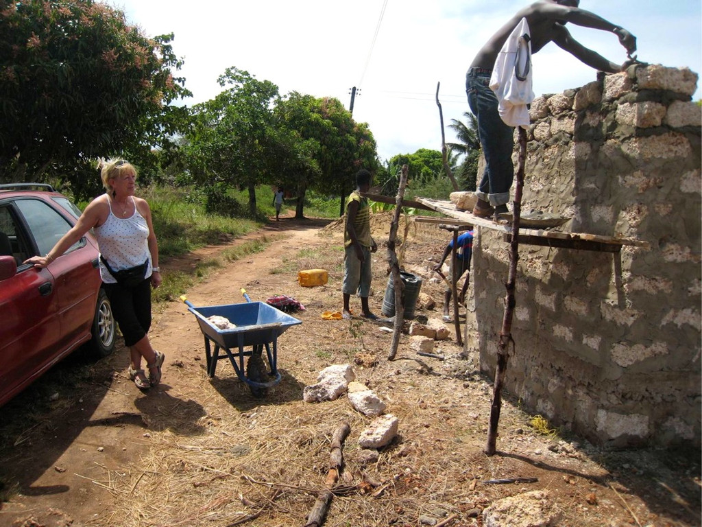 KOE_Hilfsprojekt Kenia 5_jpg-1355590516