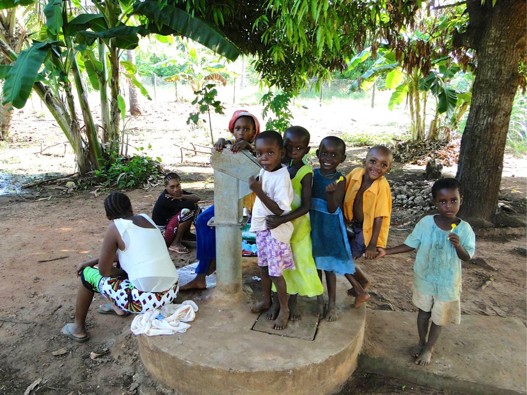 KOE_Hilfsprojekt Kenia 8_jpg-1355590537
