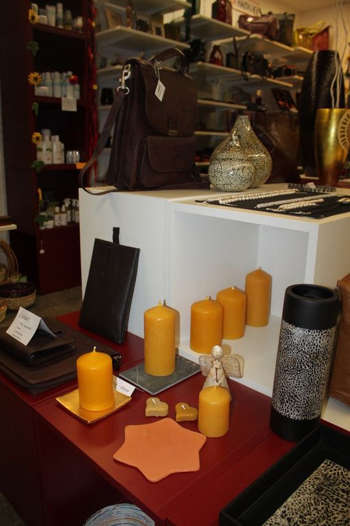 Weltladen Scheck Indien 2012 _12__jpg-1355675804