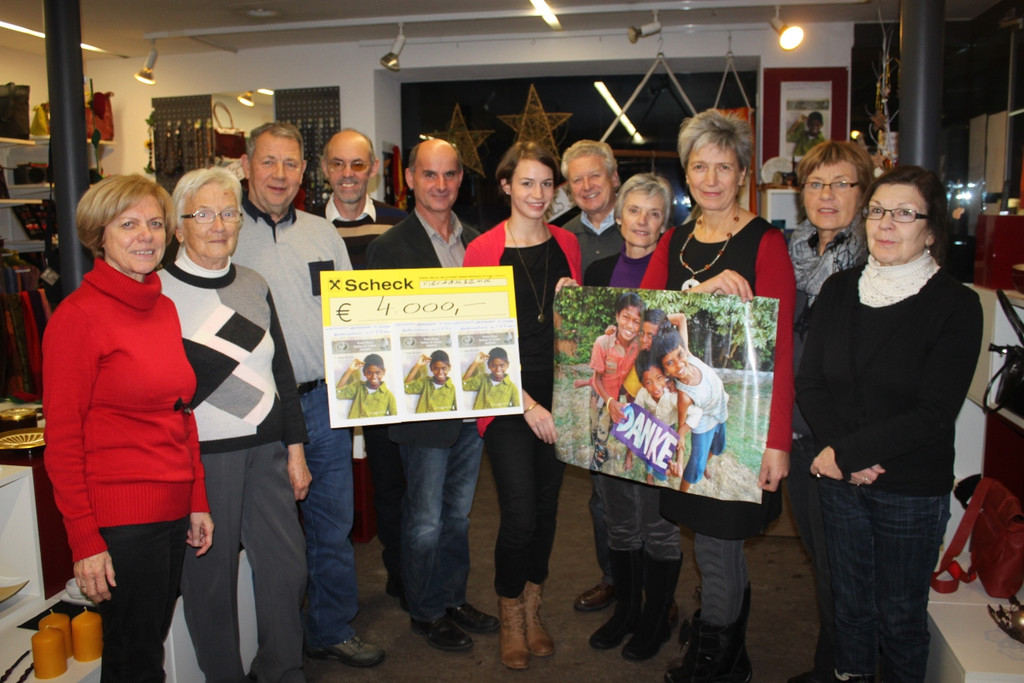 Weltladen Scheck Indien 2012 _2__jpg-1355675820