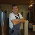 Installateur mit künstlerischer Ader
